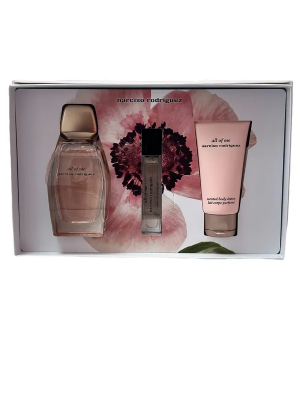 מארז נרסיסו אול אוף מי